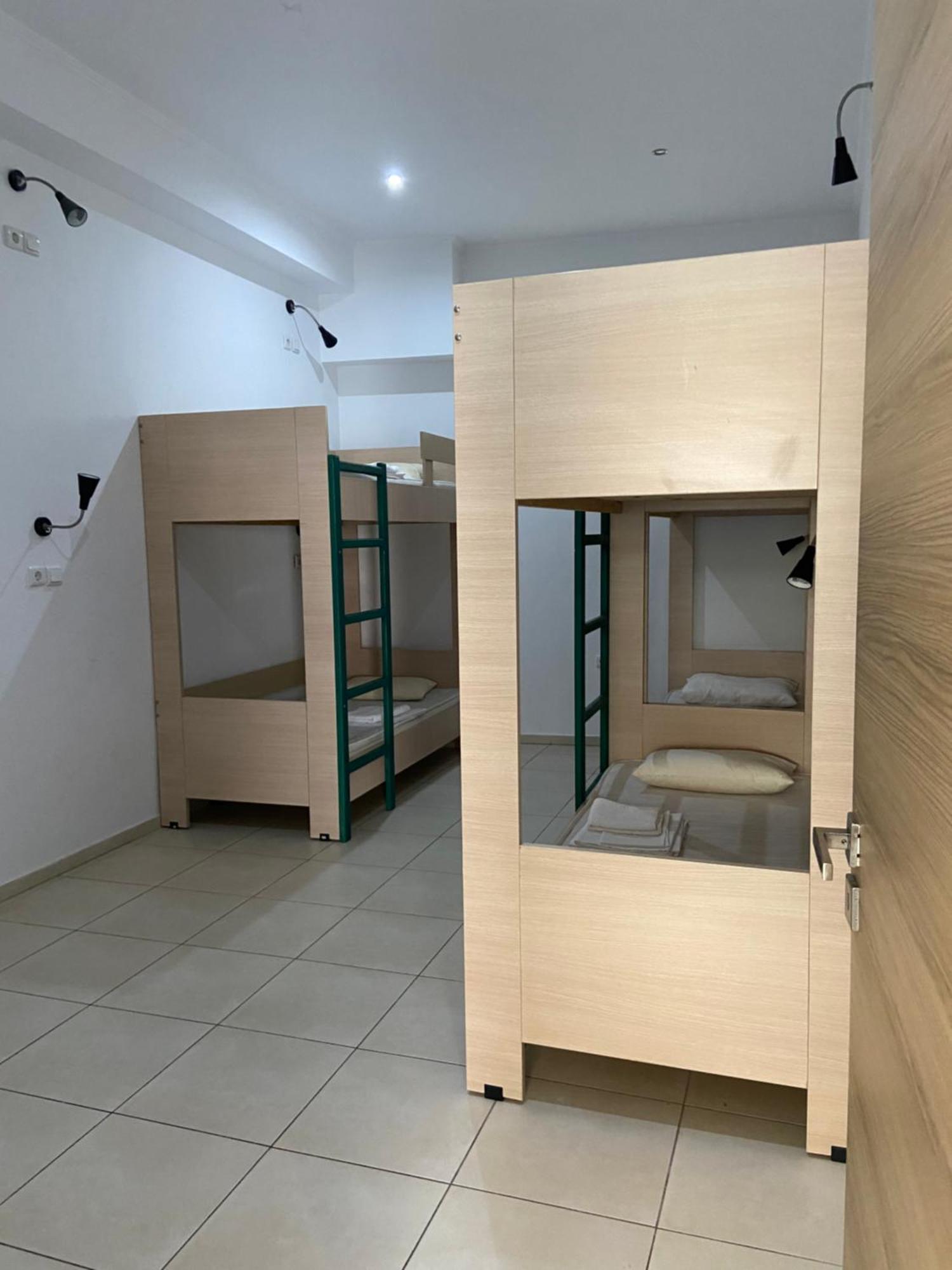 Sisifou Hostel Corinth Εξωτερικό φωτογραφία